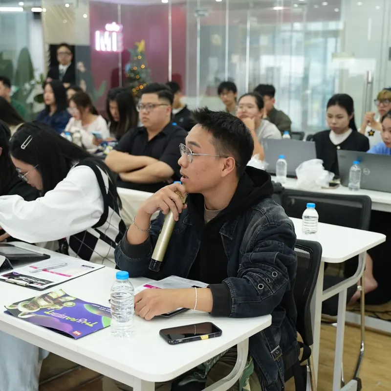 Một buổi học đông đủ