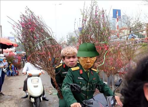 Đông