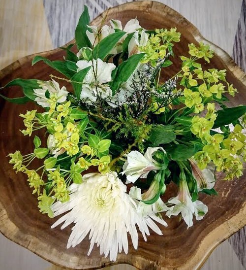 Floral flatlay photo