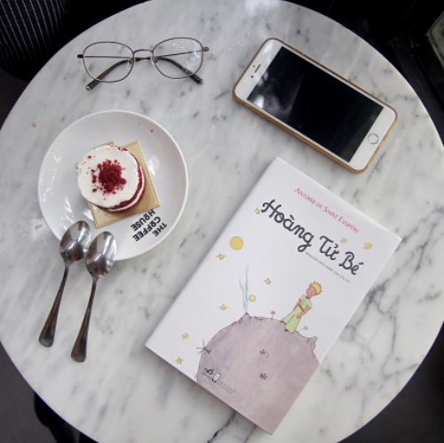 Flatlay photo