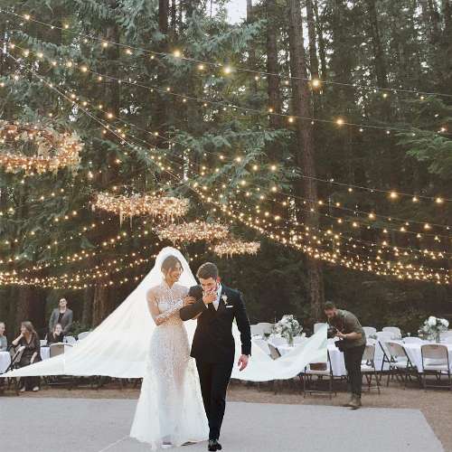 Tiny Wedding_Thu
