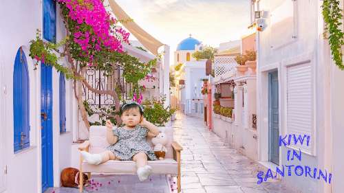 My Kiwi in Santorini