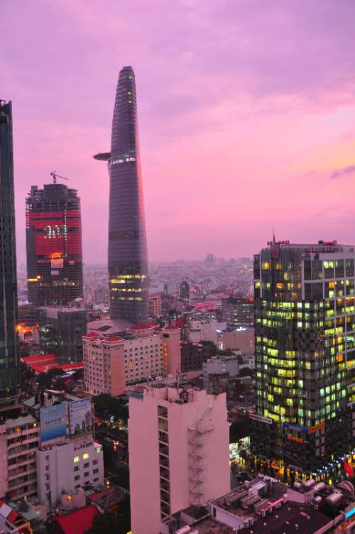 Video cắt ghép thô