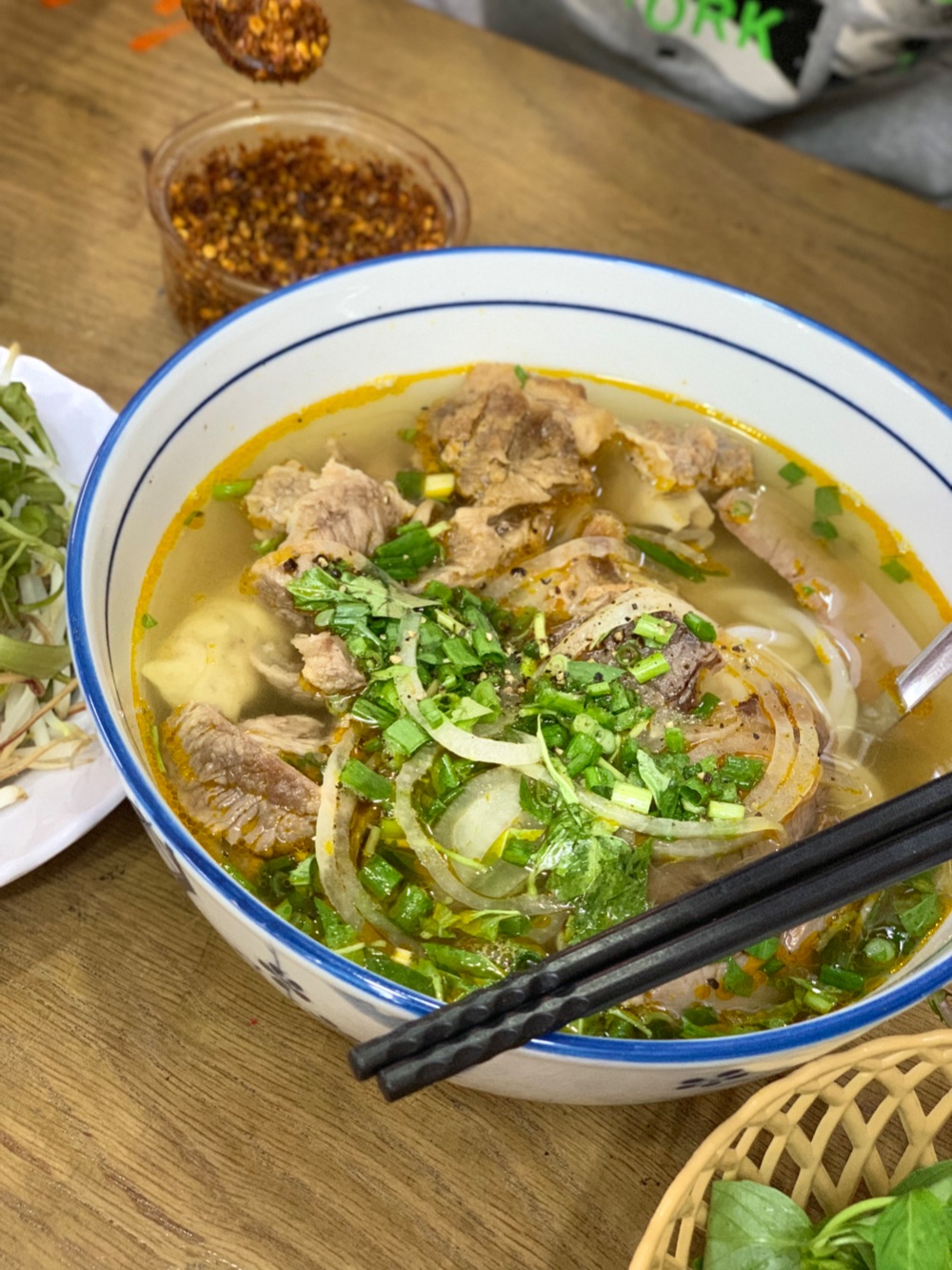 BÀI TẬP 1 - NGỌC TRÂN