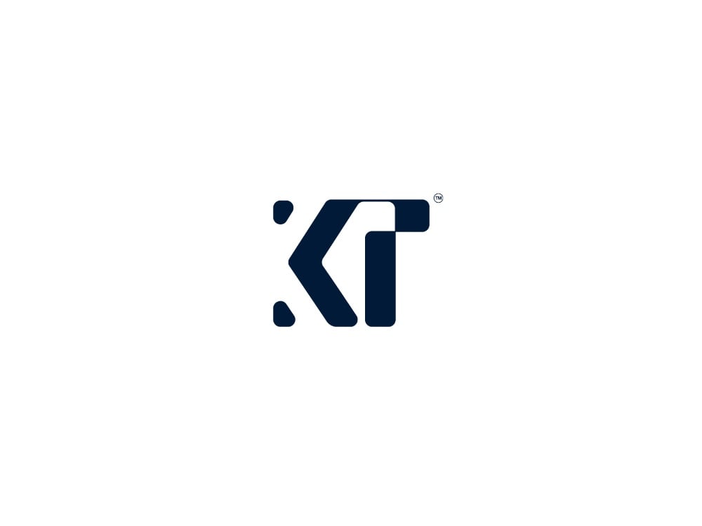 Logo KT màu xanh navy: chữ K và chữ T dùng chung một khối, các góc bo tròn