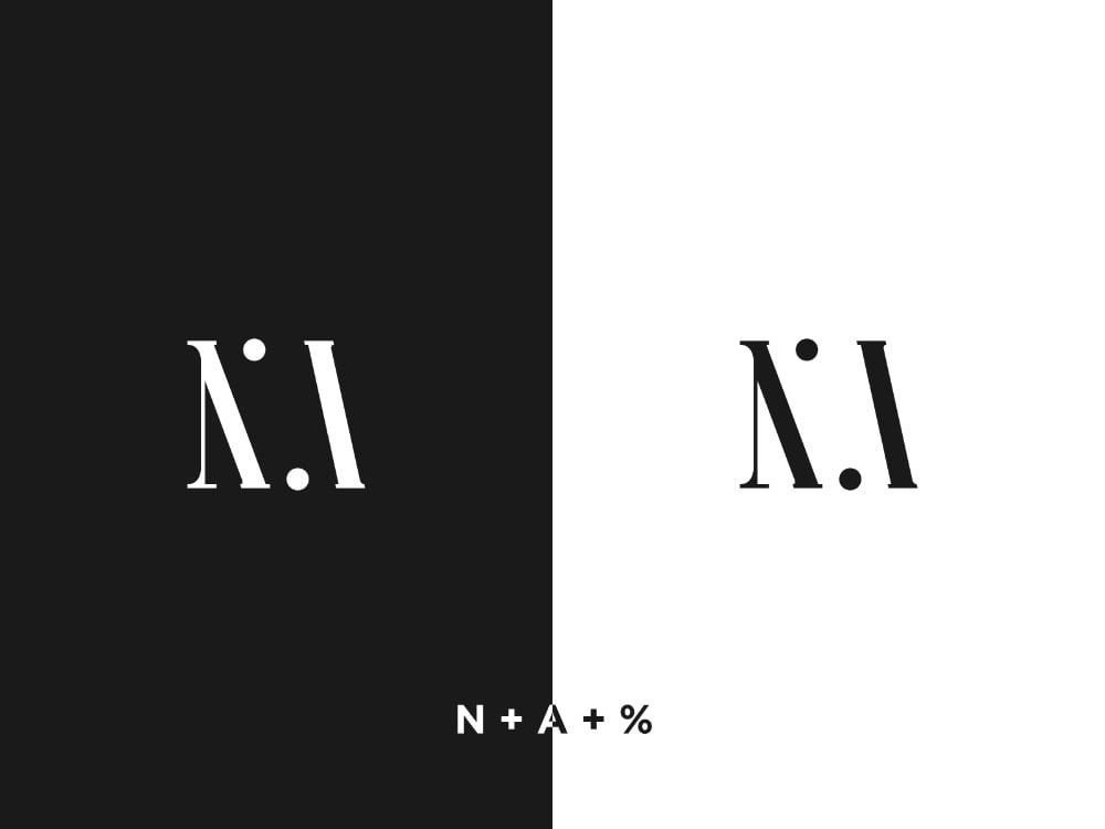 Logo N+A có chân thanh mảnh tương phản, hai dấu chấm tròn thay gạch ngang, bản trắng trên nền đen và bản đen trên nền trắng