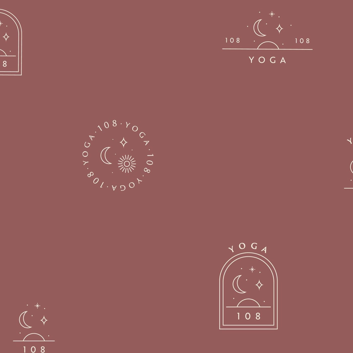 Logo Yoga 108 nét mảnh: trăng khuyết, ngôi sao, vòm cửa và chữ in hoa giãn rộng trên nền đỏ đất