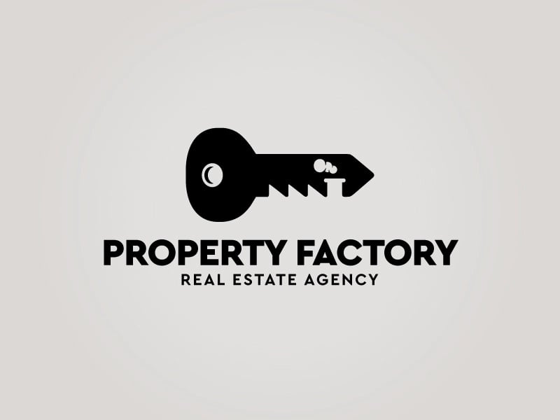 Logo Property Factory: chìa khoá đen, phần răng khoá và đầu khoá tạo hình mái nhà bằng khoảng trống