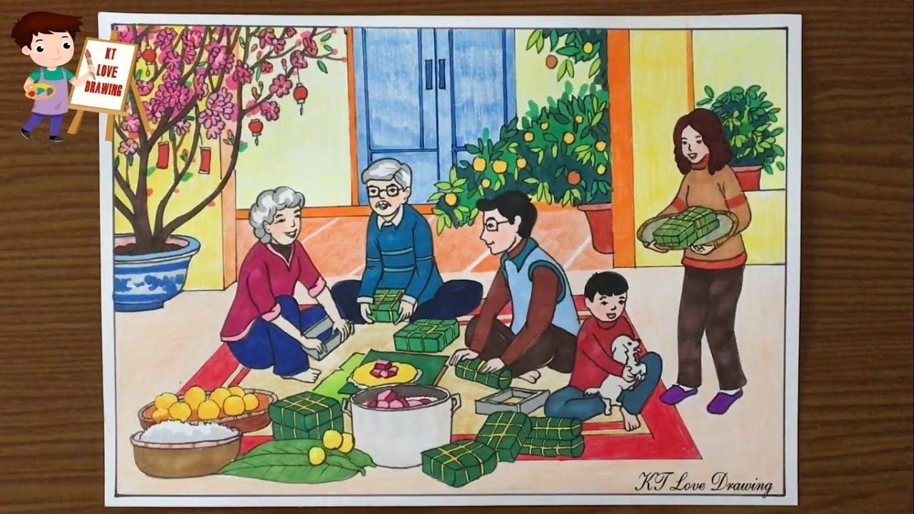 Tranh bút chì màu gia đình ông bà, bố mẹ và con ngồi trên chiếu đỏ gói bánh chưng, lá dong, nồi gạo, chậu hoa đào và cây quất phía sau