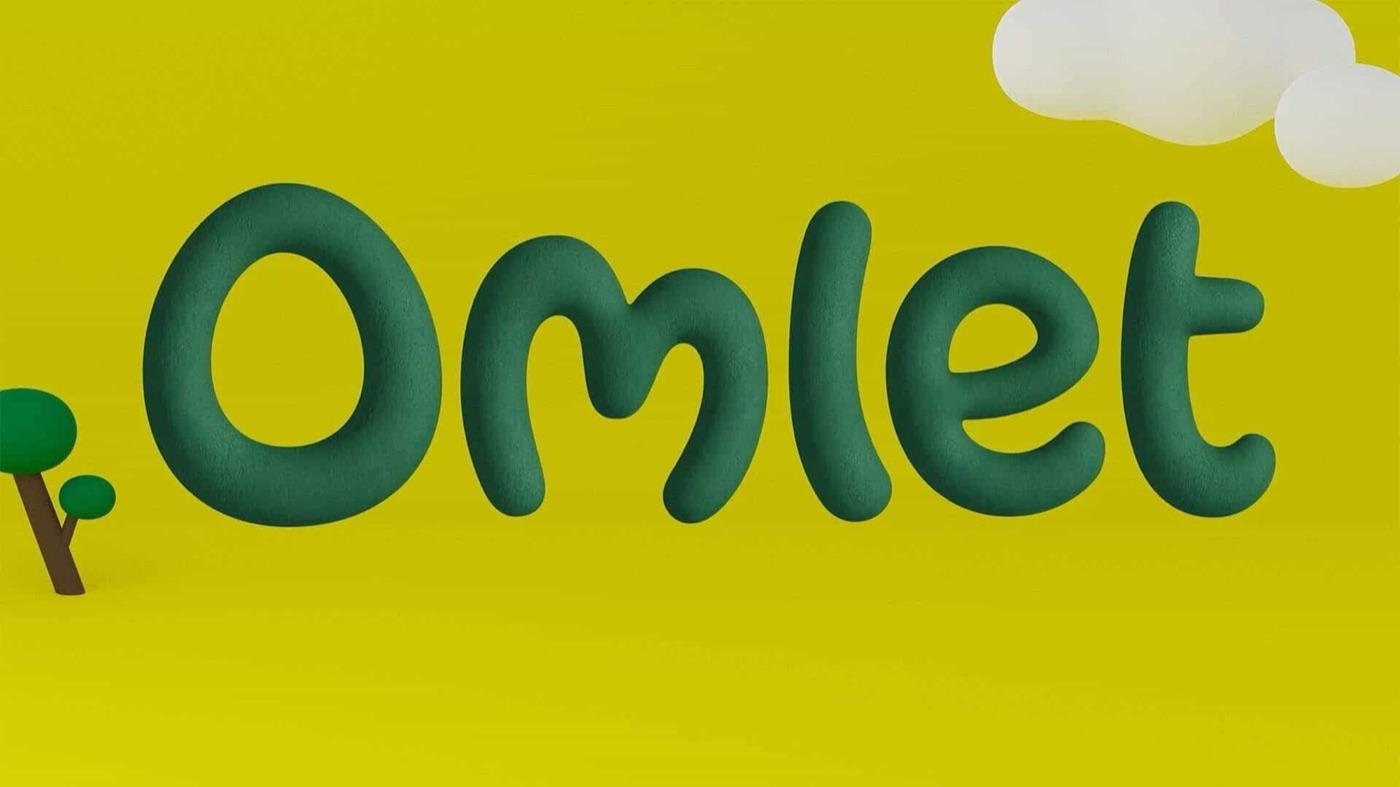 Chữ Omlet dựng 3D màu xanh rừng, nét tròn mềm như bột nặn, chữ O to và nghiêng, trên nền vàng chanh có đám mây trắng và một cây nhỏ