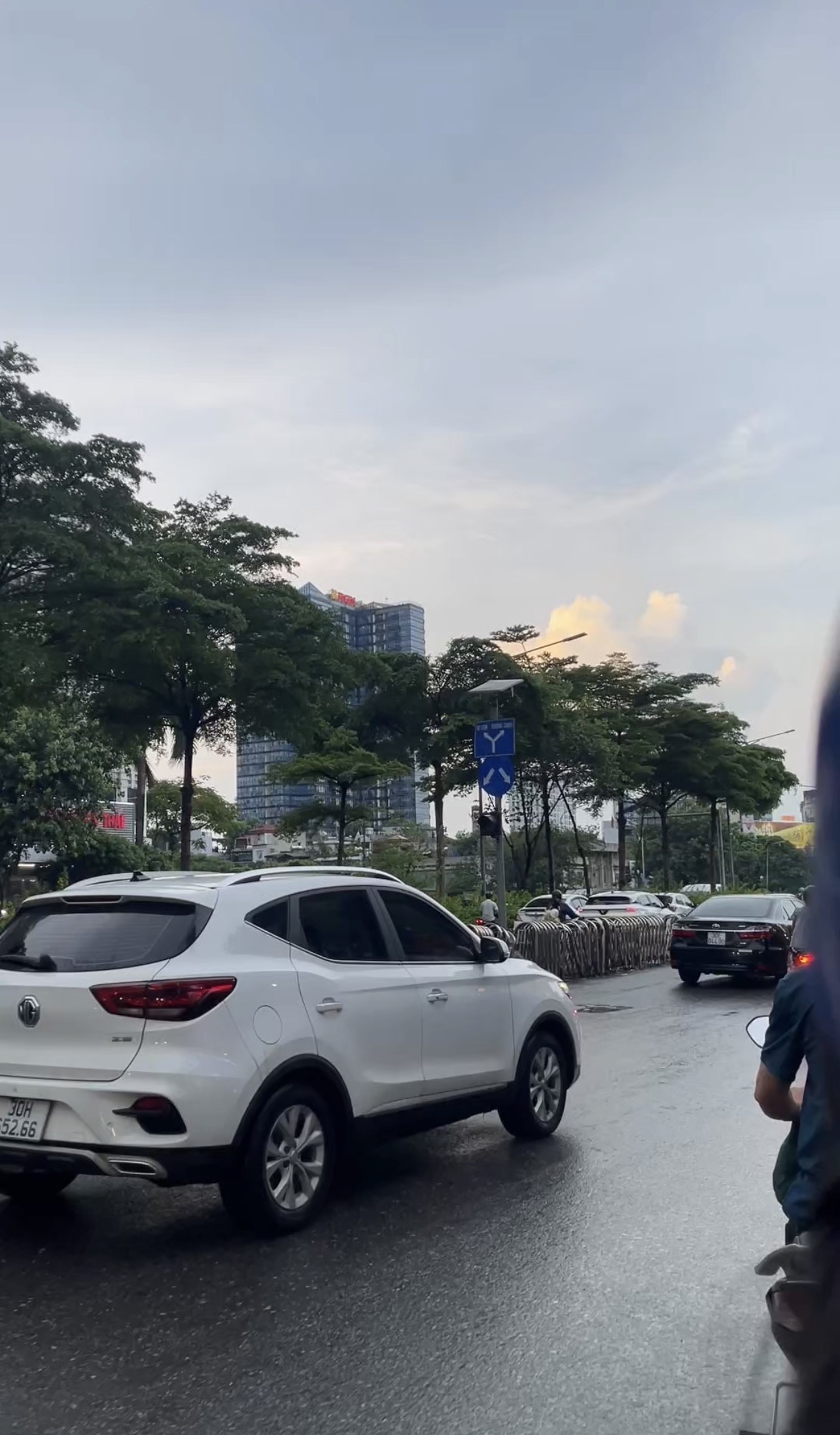 https://drive.google.com/drive/folders/1YYxwGWuN3qCQq_x-a6ZXH9ELR73i5qNC