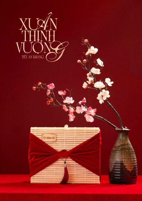Tạo 1 video giới thiệu về bộ quà Tết
