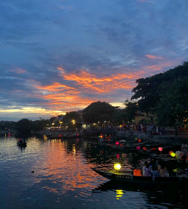 Nguyễn Phương Thuý _ BTVN Buổi 1 _ PR 107.3