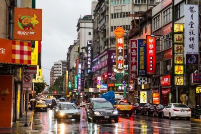 Dịch vụ gửi thực phẩm chức năng đi Đài Loan của Indochina Post