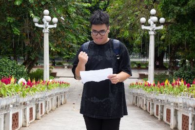 BTVN Tiến Phan - Áp lực trước ngày nhận kết quả thi ĐH