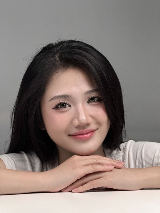 Chân dung cô gái