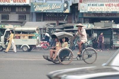quá khứ và hiện tại