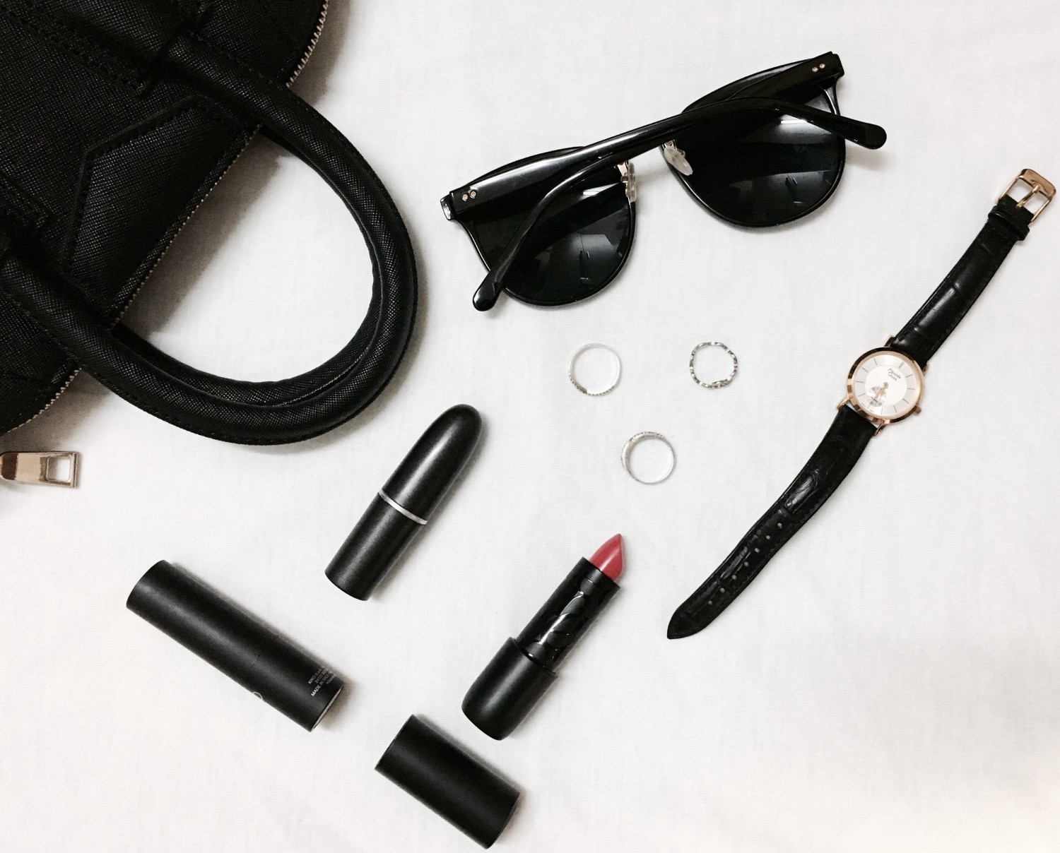 BTVN1: Flatlay