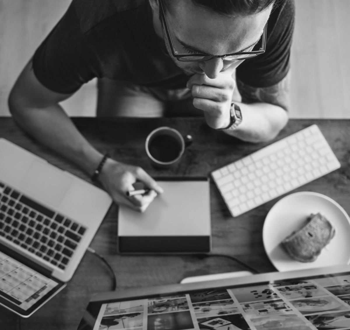 Art director là gì? Những yếu tố cần có ở Art director?