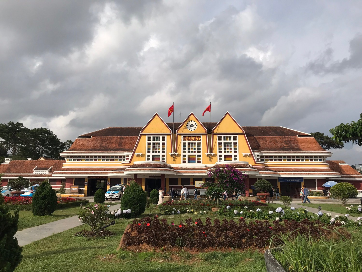 Chỉnh màu ảnh