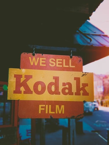 Vintage là gì? 5 điều cần biết về phong cách vintage trong thiết kế đồ hoạ
