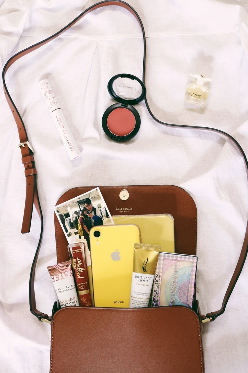 BTVN Flatlay 