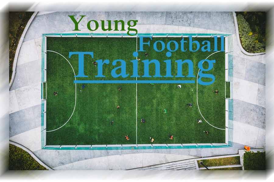 YOUNG FOOTBALL TRAINING