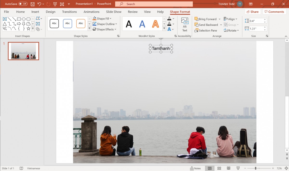 Cách chèn chữ vào ảnh trong PowerPoint