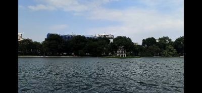 The last sunny days of autumn in Ha Noi
