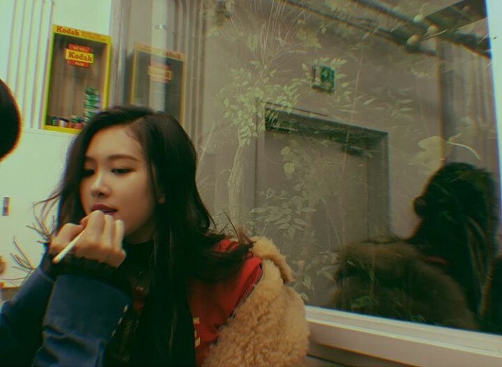 Review 5 ứng dụng chụp ảnh Film hot nhất năm 2021