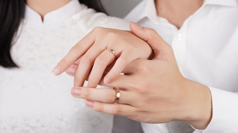Mua nhẫn kim cương ở đâu ở Hồ Chí Minh? Kim cương như thế nào là đẹp?